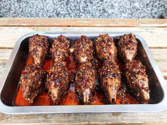 麻辣兔头（四川成都特色名小吃之一）