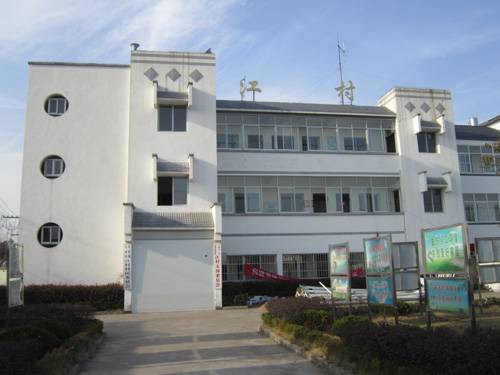 江村（安徽省黄山市屯溪区奕棋镇村庄）