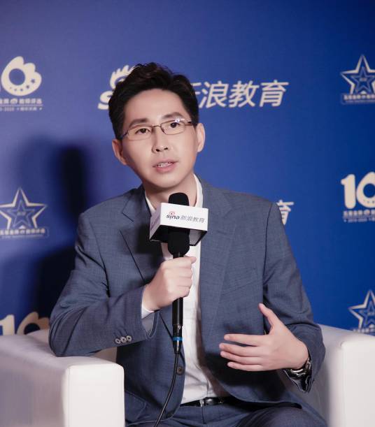 张湧（资深财经博主）
