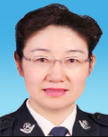 冯延（公安部原党委委员、政治部主任）