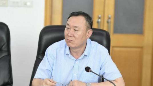 郑立（天津市东丽区政协原党组成员、副主席）
