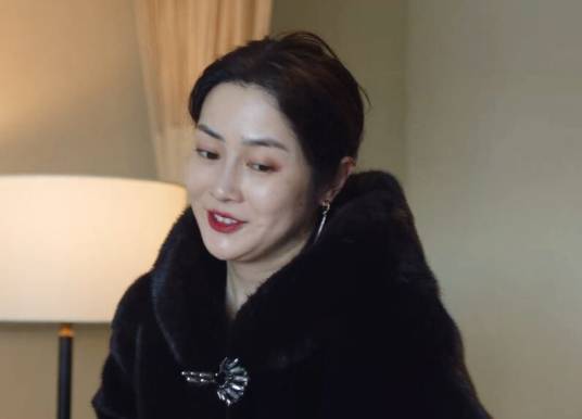 李大美（东北喜剧电影《讲究人》中的角色）