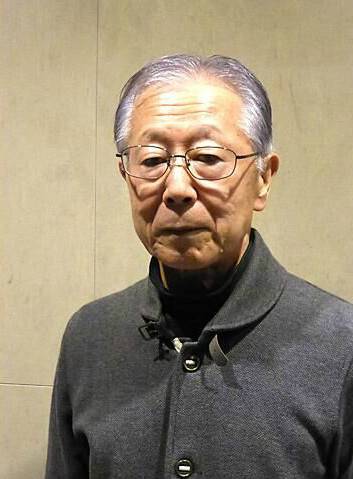泽井信一郎