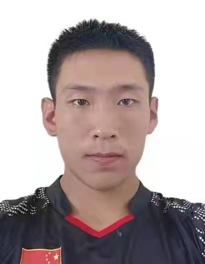 崔嵩（中国皮划艇运动员）