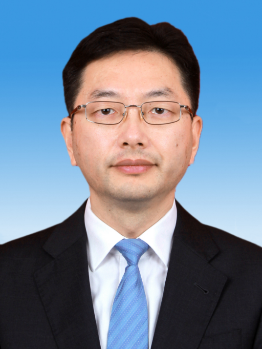 杨朝（上海市浦东新区区委常委、常务副区长，区政府党组副书记，自贸区管委会副主任）