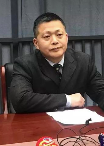 黄朝林（武汉市金银潭医院院长、主任医师）