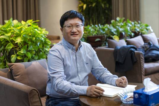 田野（中国科学院院士，数学家）