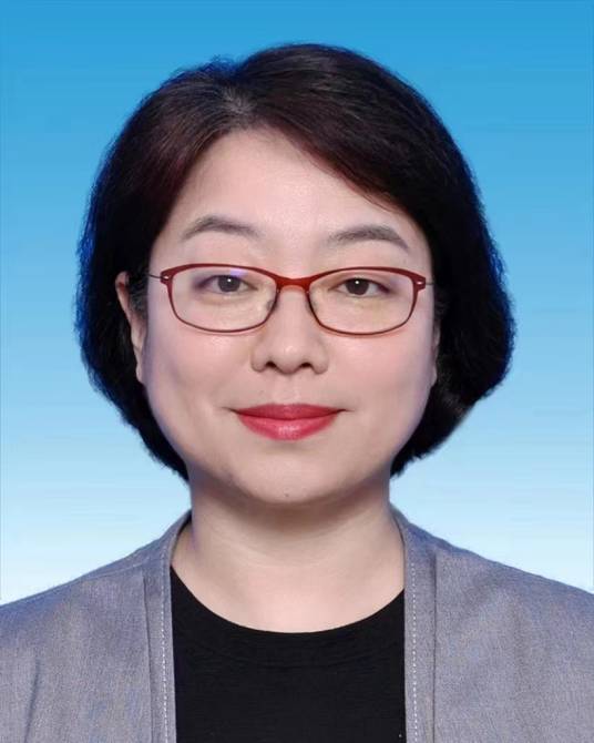 白洁（西昌学院党委副书记、院长）