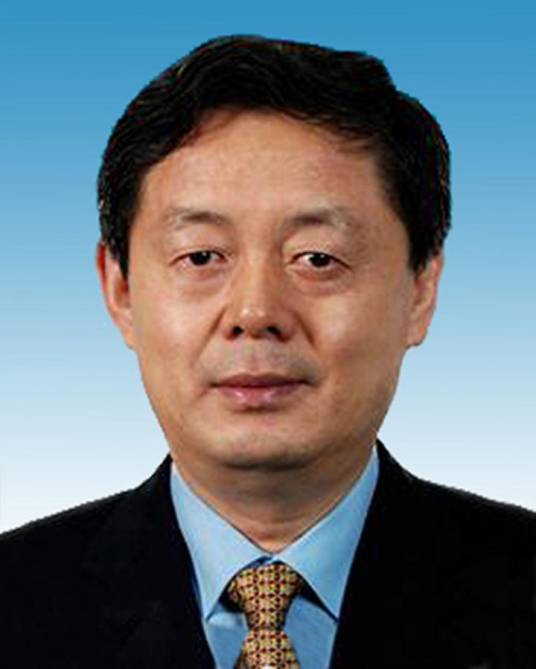 熊建明（第十四届全国人大代表，方大集团股份公司董事长、江西省工商联兼职副主席）