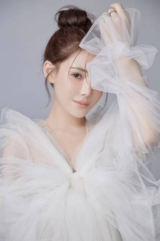 王思媛（模特兼演员）