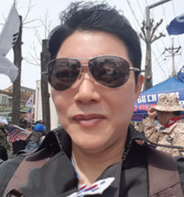 申东旭（韩国共和党总裁）