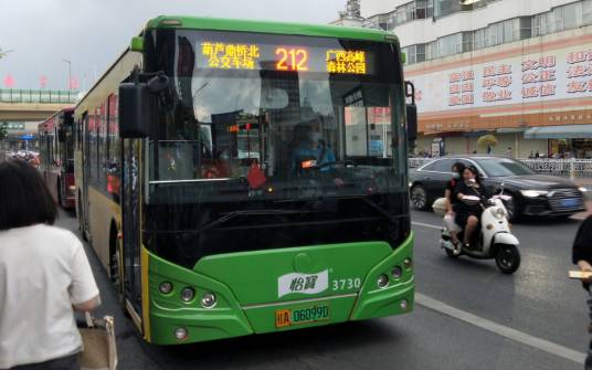 南宁公交212路