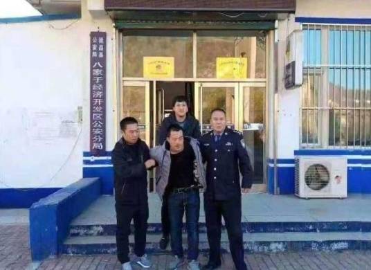 11·22建昌驾车撞人案