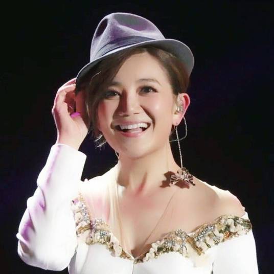 文化部关于同意马来西亚歌手梁静茹到广东演出的批复