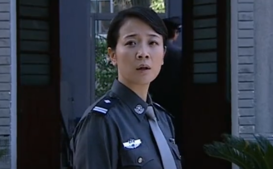 胡小玲（家庭伦理剧《半路夫妻》中的角色）