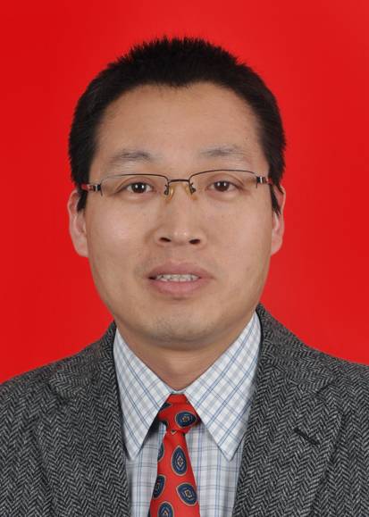 刘忠堂（长海医院骨科关节外科专业主任医师）