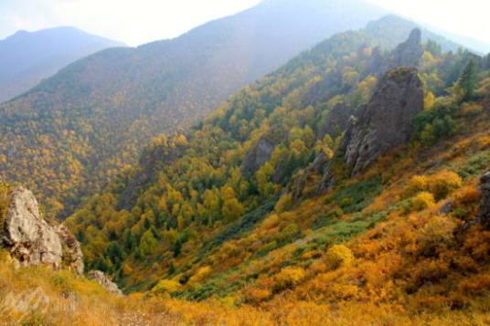 西灵山（地理区域）