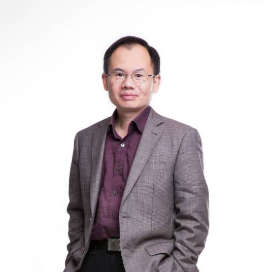 龙飞（浙江农林大学教授）
