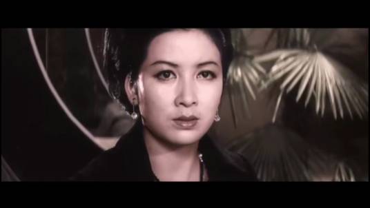 金顺姬（朝鲜电影《无名英雄》女主角）