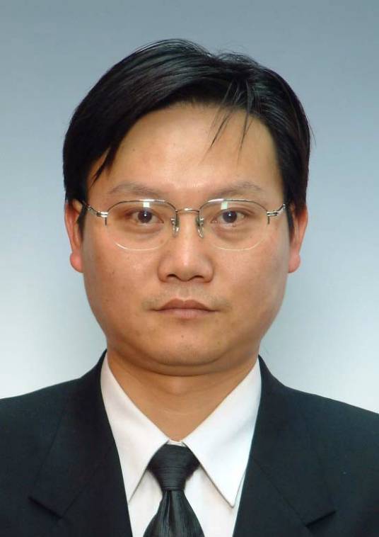 宋航（上海市第一中级人民法院审委会委员）