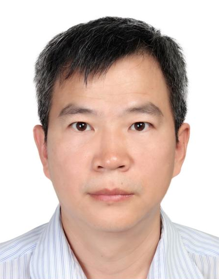 周建平（新疆大学党委常委、副校长、新疆新材料产业联合体专家委员会主任）