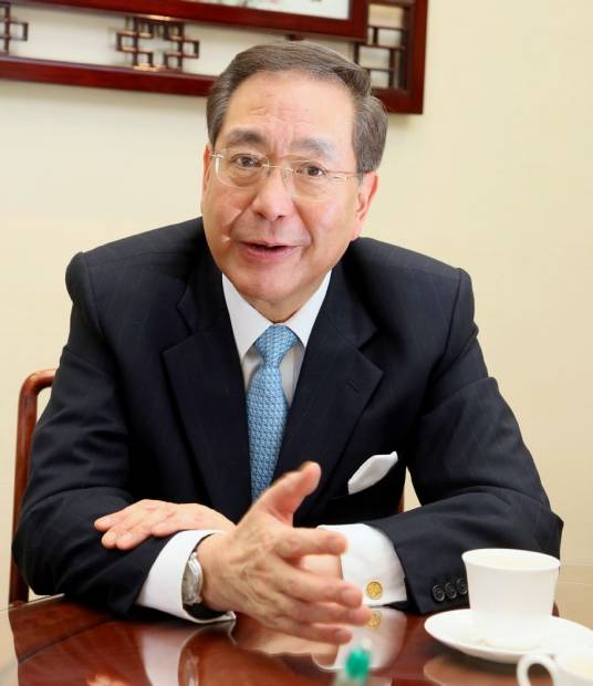 李国章（东亚银行非执行董事及副主席，香港中文大学原校长）