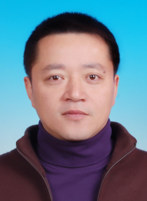 黄建华（浙江省温州市苍南县交通运输局党委委员、县交通运输综合行政执法队队长）