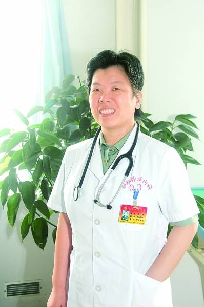 张笋（白求恩国际和平医院神经内科副主任）