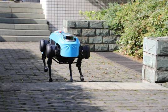 绝影（四足机器人“绝影”）