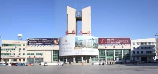 苏家屯站（中国辽宁省沈阳市境内铁路车站）