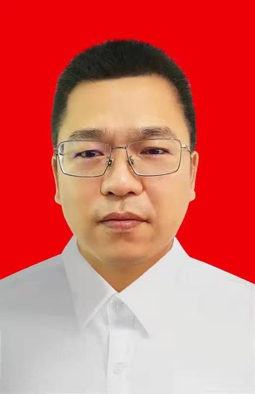 赵小虎（湖北省黄冈市临空经济区党工委副书记、管委会主任）