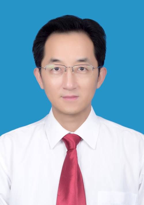 郑建忠（浙江省金华市婺城区教育局党组成员、副局长）