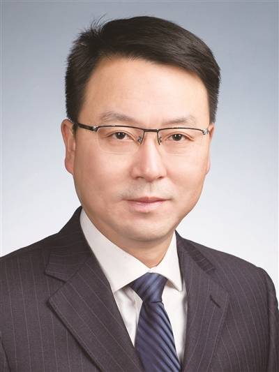 何涛（上海市杨浦区纪委常委、监委委员、案件审理室主任）