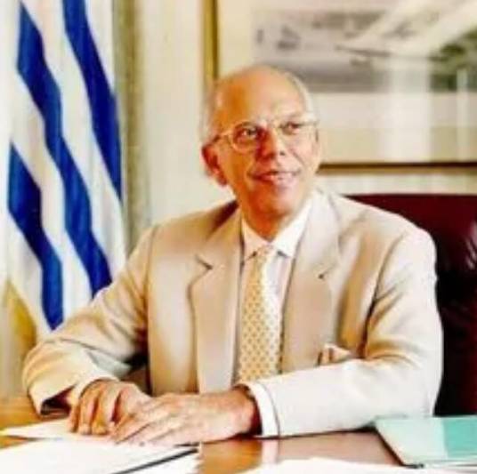 豪尔赫·巴特列·伊瓦涅斯