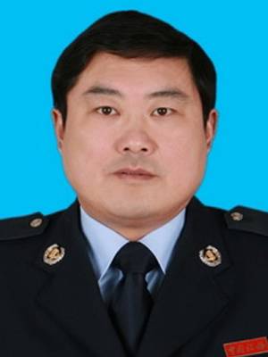 陈晓春（马鞍山市国家税务局党组成员、总会计师）