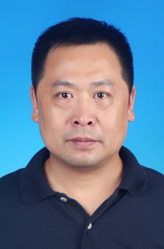 陈珂（浙江省嘉兴市海盐县交通运输局党委委员、副局长）