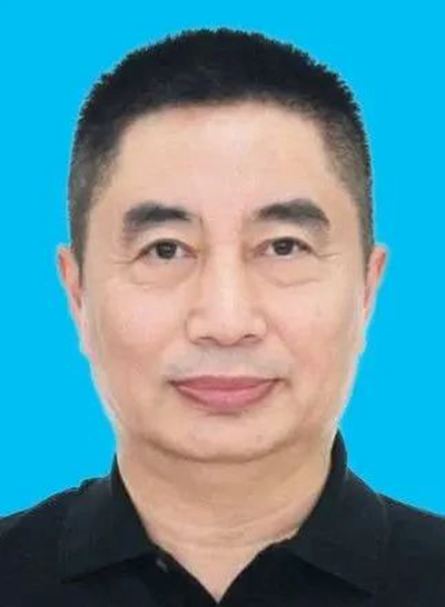 韩松（黑龙江佳木斯市政府驻上海办事处原主任）