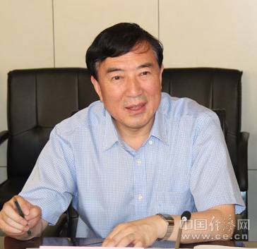 齐峰（山西省新闻出版广电局原党组书记、局长）