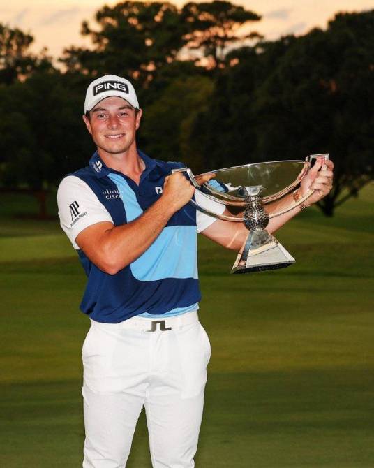 维克多·霍夫兰