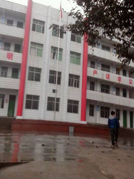 巴中市石城中学