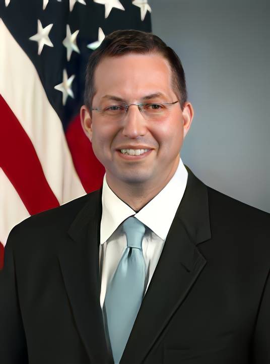 米德伟（美国国际事务民主协会总裁）