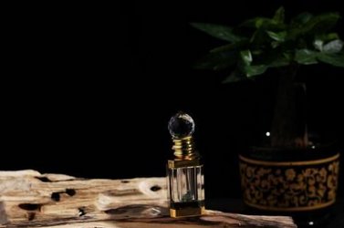 奇楠沉香精油的功能与作用有哪些?