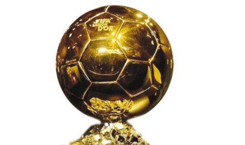 莱万被《都灵体育报》授予金球奖荣誉，他此前有过哪些成就？