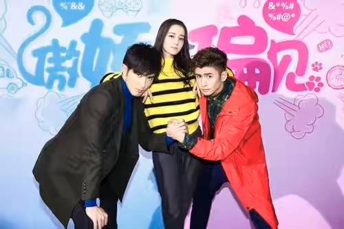 为啥高伟光每提起热巴总露出一抹狡黠的微笑，他有多恶魔？