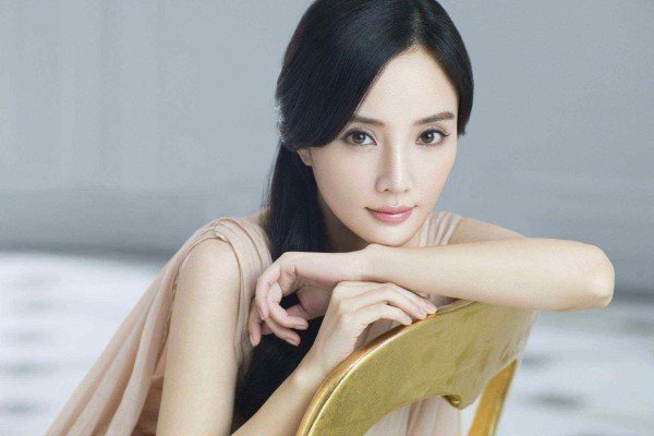 在李小璐的“做头发”事件之前，为何马苏的真面目一直没有败露？