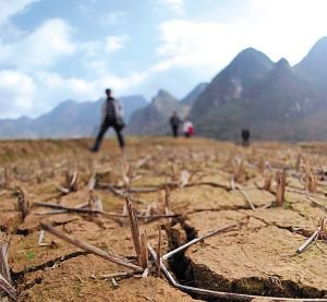 国家气候中心专家：一些地方将夏秋连旱，川渝等要警惕旱涝急转，如何应对？