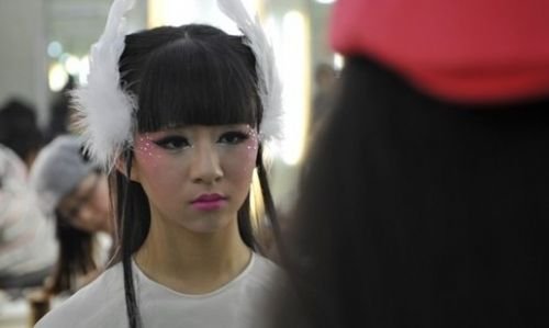 小彩旗 为什么要转圈