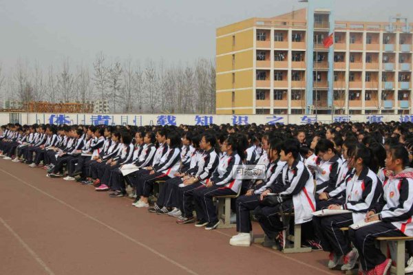 徐水一中和徐水综合高中哪个好