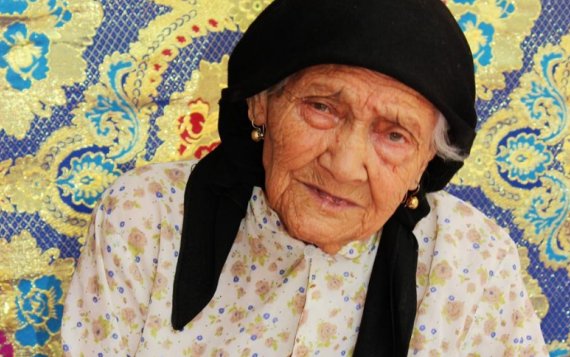 生于光绪年间的阿丽米罕如今133岁，她的长寿秘诀是什么呢？