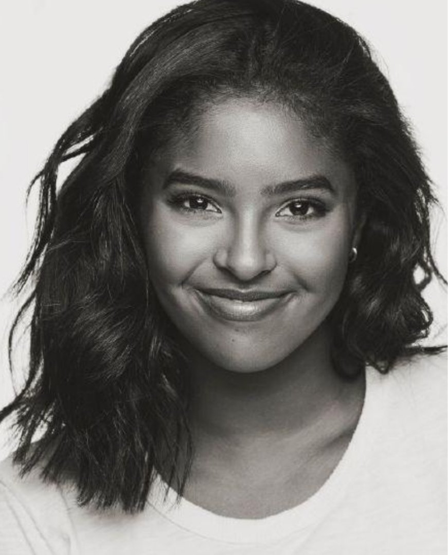 瓦妮莎晒与大女儿写真,瓦妮莎的什么话让人们瞬间泪目?